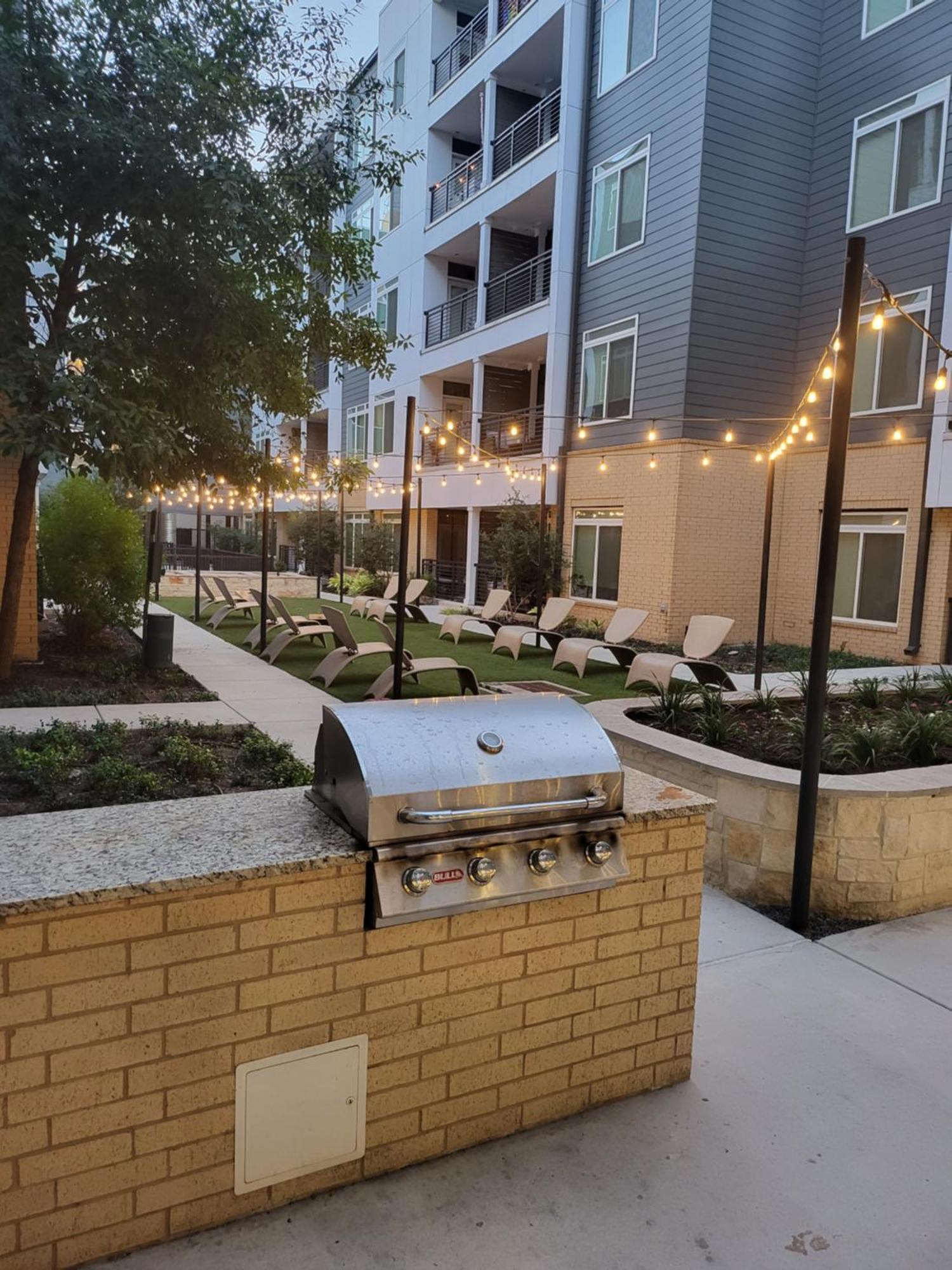 Beautiful Condo On Riverwalk W King Ste Free Parking Pet Friendly Centrally Located On The Riverwalk San Antonio Exteriér fotografie